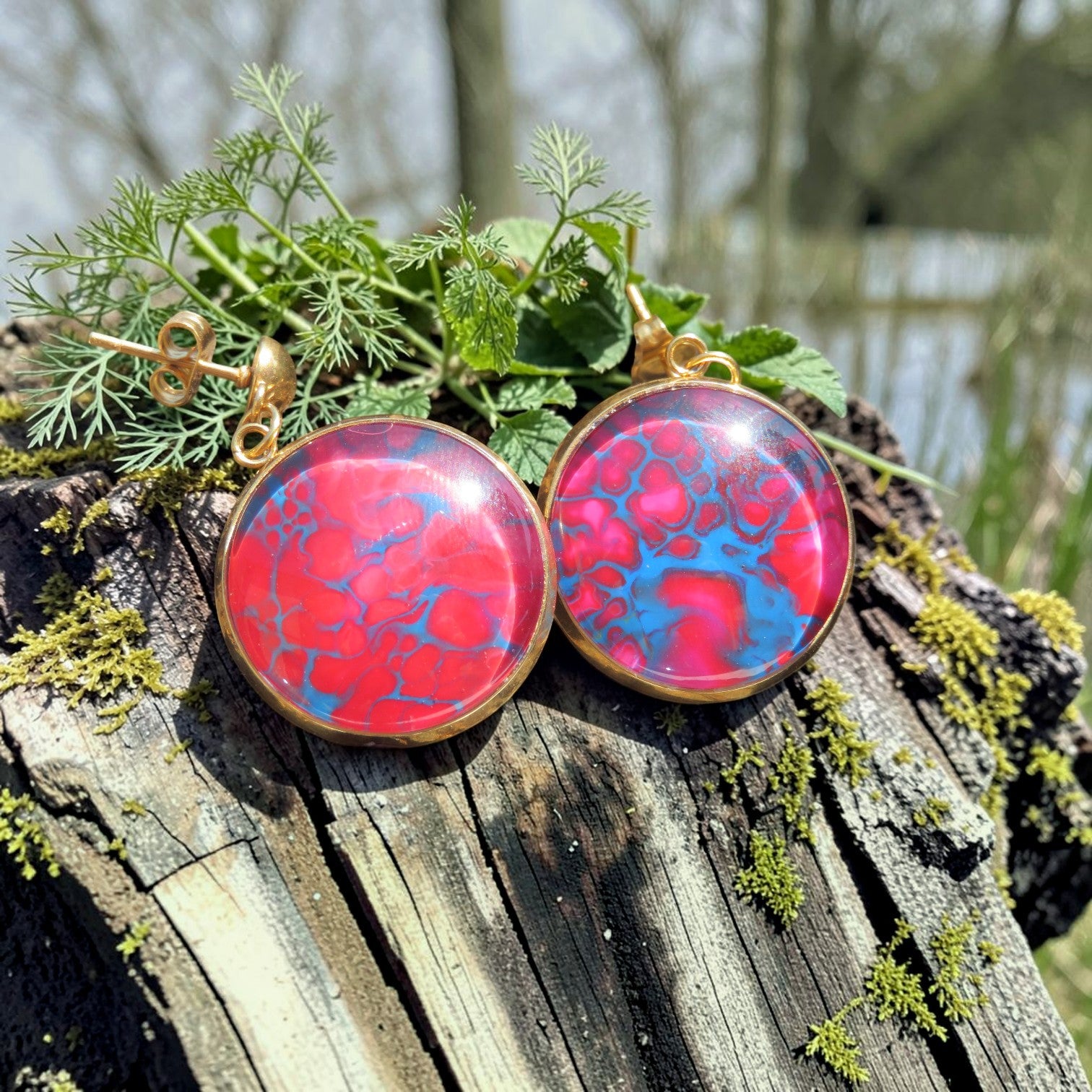 Boucle d'oreille "Fuchsia des Mers" N°1031