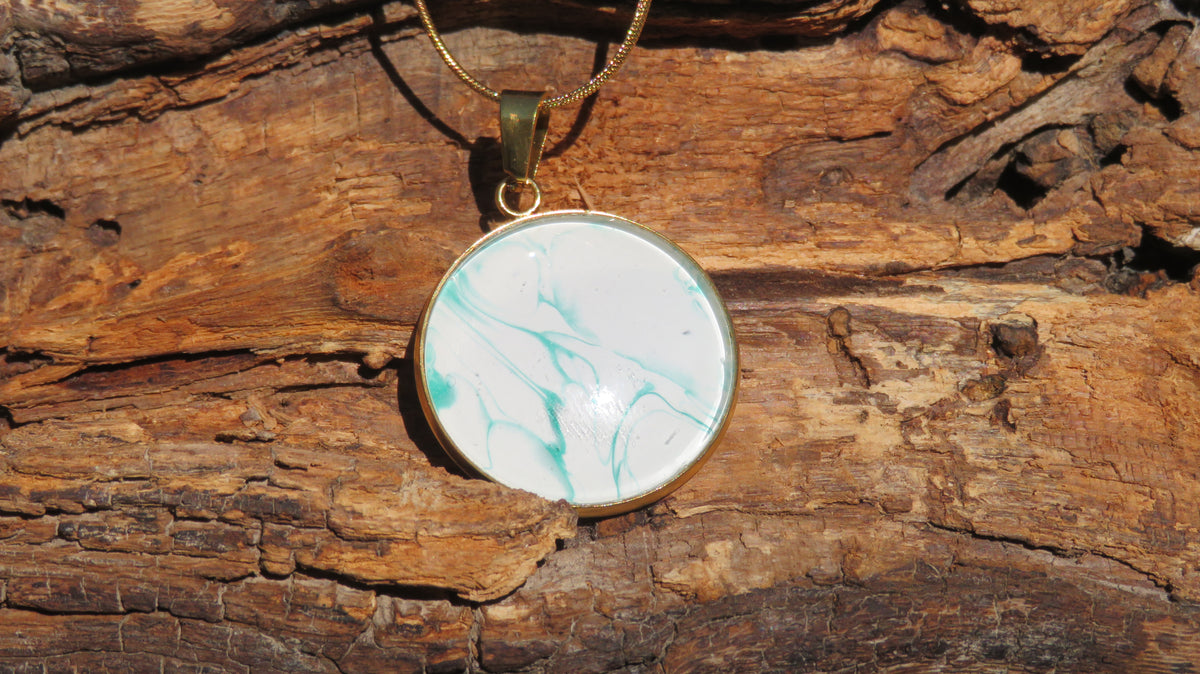 Collier "Murmure d’azur" N°0683