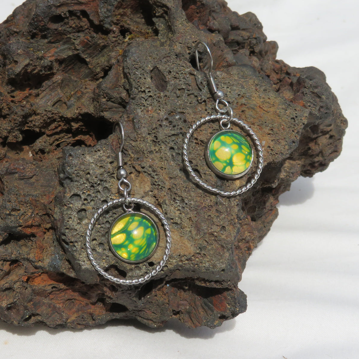 Boucle d'oreille "Chlorophylle Dorée" N°0158