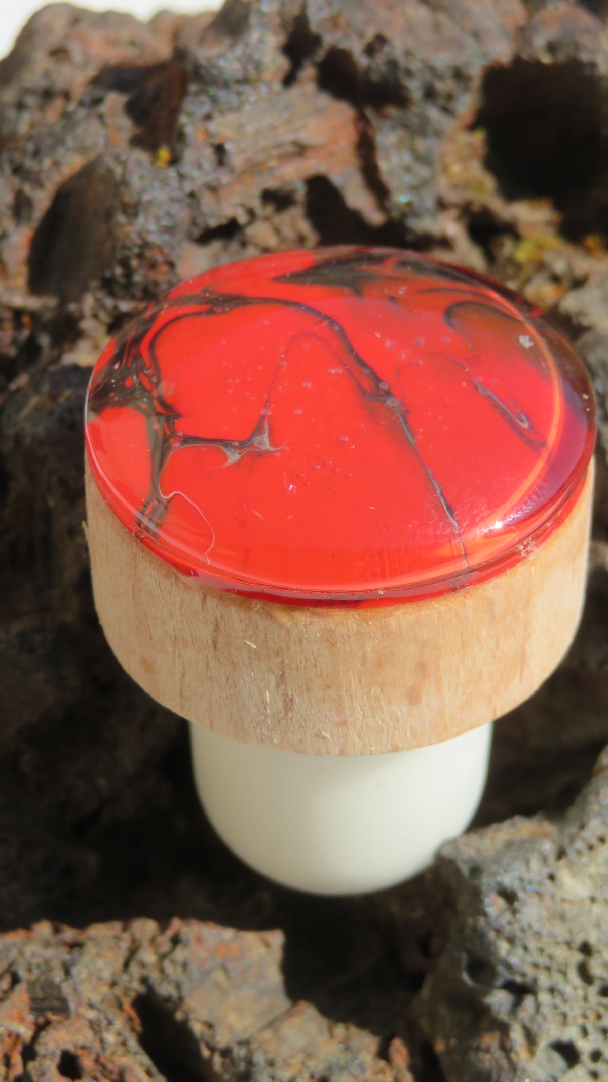 Bouchon de vin en bois "Obsidienne Rouge"
